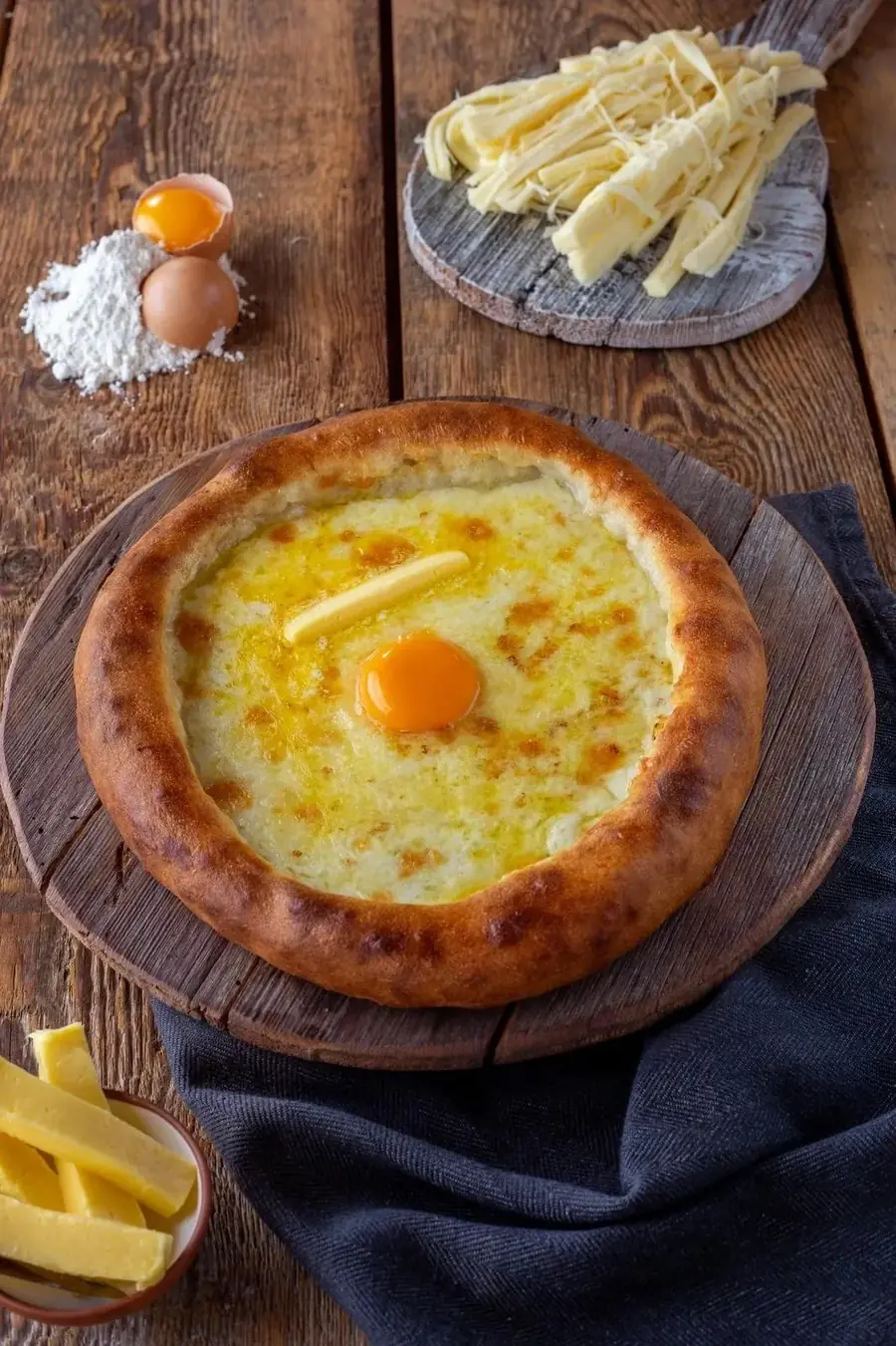Peynirli yuvarlak pide